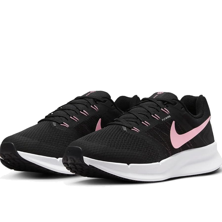 NIKE RUN 3点ランニング用　ステルスボックスロゴを採用した3点セットで！ NIKE RUN 3点ランニング用 ステルスボックスロゴを採用した3点
